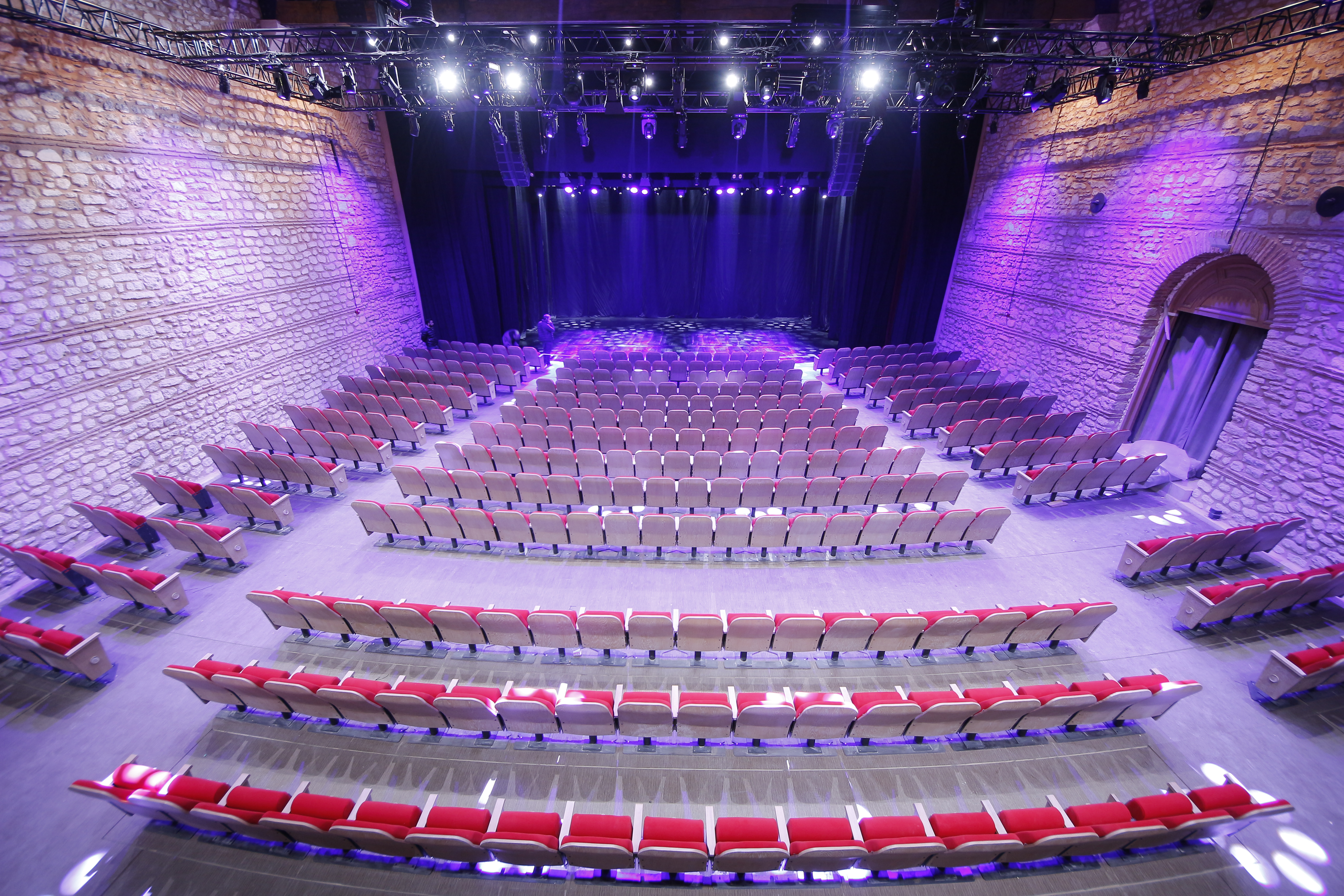 Fişekhane - Ana Sahne ve Fuaye Alanı