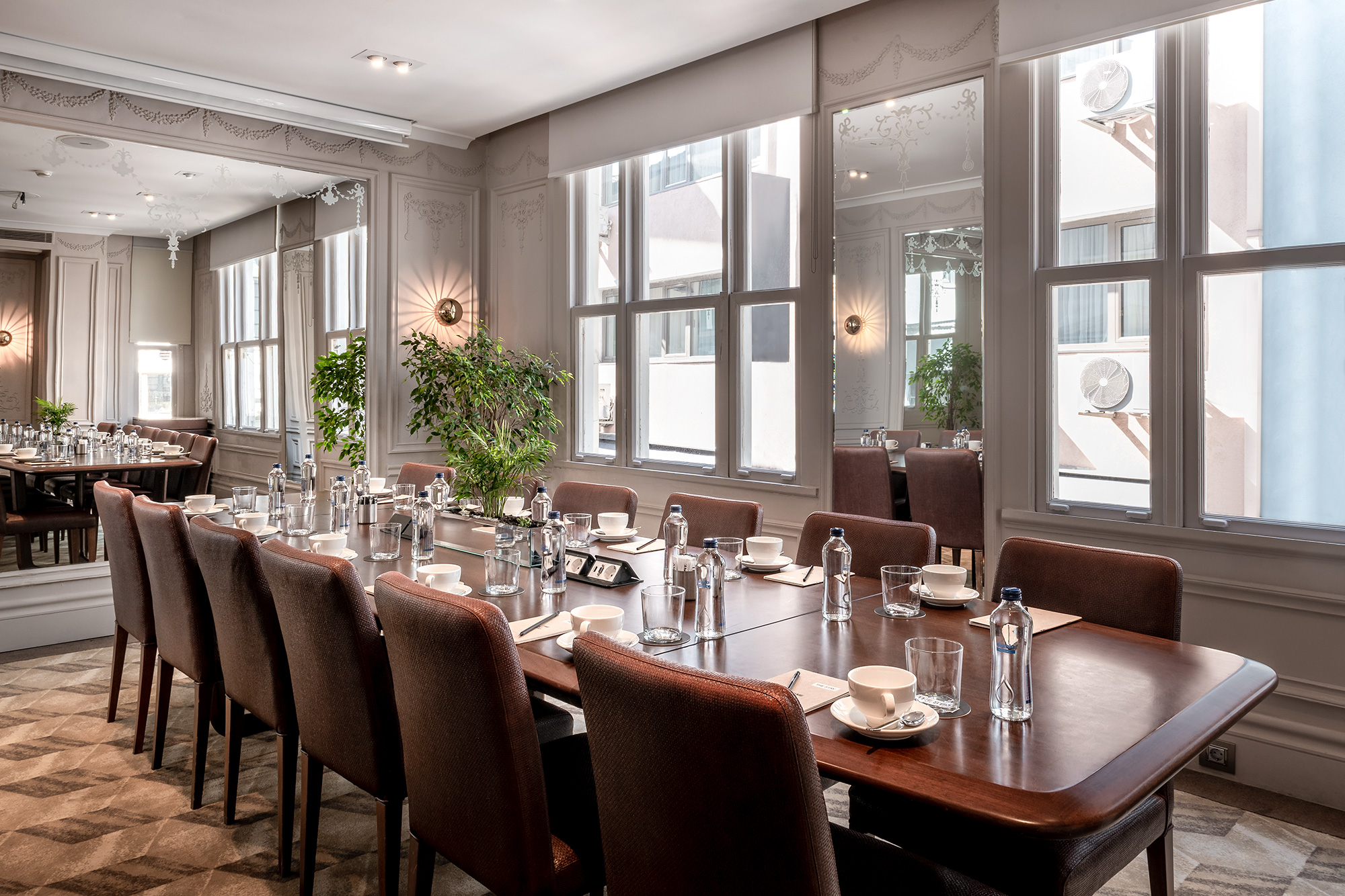 The Stay - Balyan Meeting Room