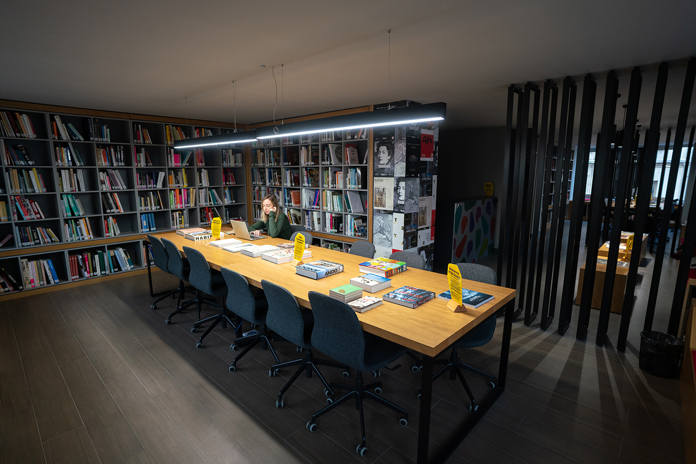 Kale Tasarım ve Sanat Merkezi - Library